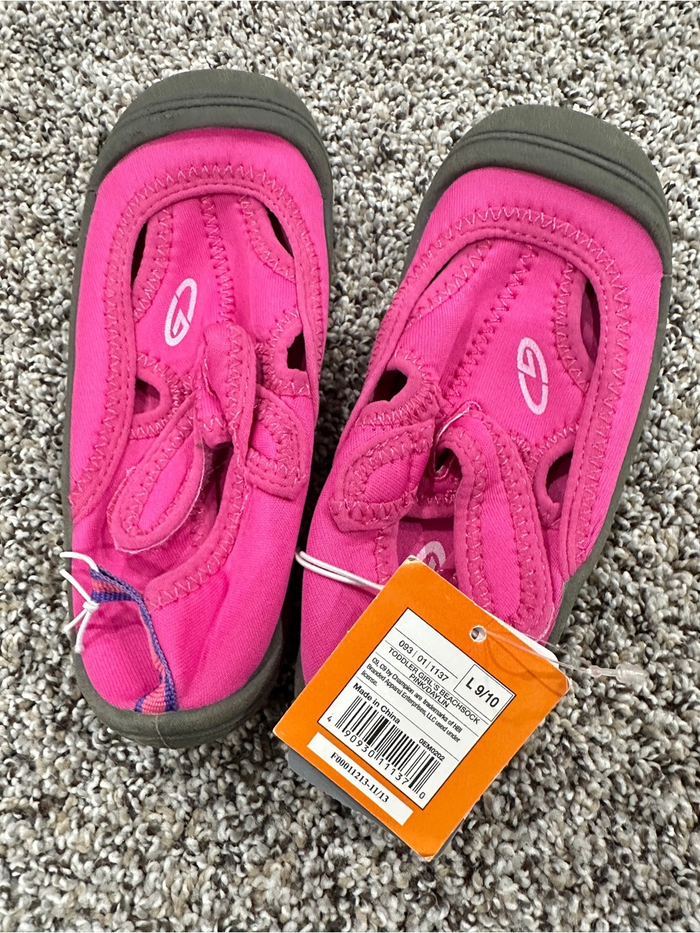 NWT Active toddler girl Hot Pink Water Shoes with Gray Soles